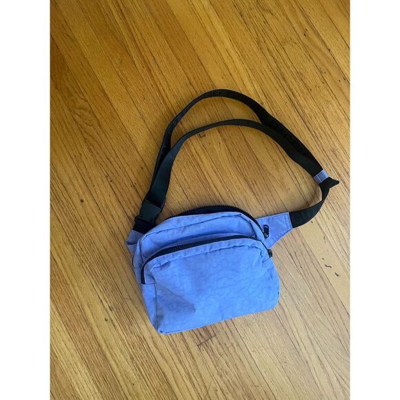 RARE NWT Baggu Fanny Pack in Bluebell - Picture 1 of 5